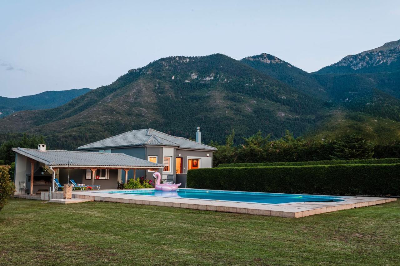 Villa Stymfalia - Luxury Mansion With Private Pool Karteri  Екстер'єр фото
