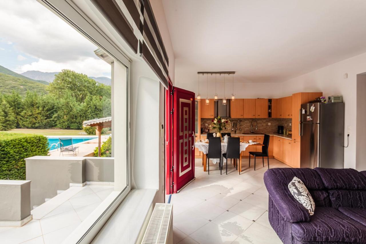Villa Stymfalia - Luxury Mansion With Private Pool Karteri  Екстер'єр фото