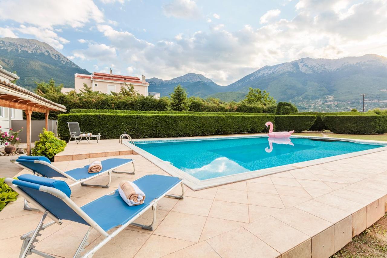 Villa Stymfalia - Luxury Mansion With Private Pool Karteri  Екстер'єр фото
