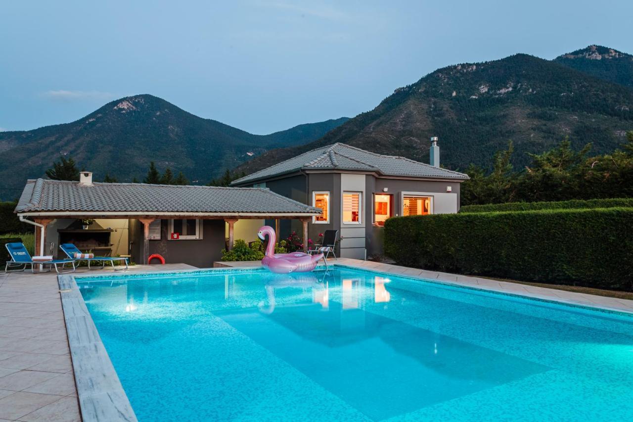 Villa Stymfalia - Luxury Mansion With Private Pool Karteri  Екстер'єр фото